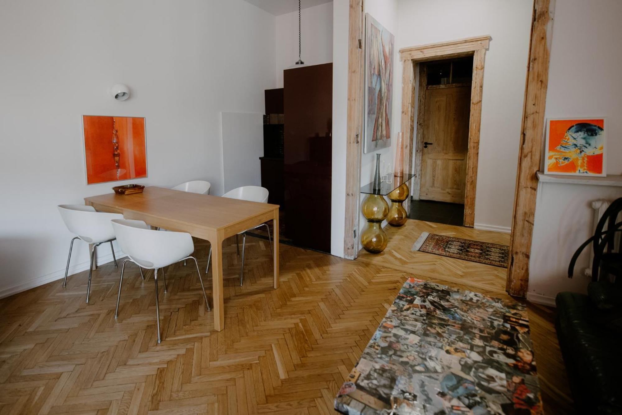 Space Age Apartment *