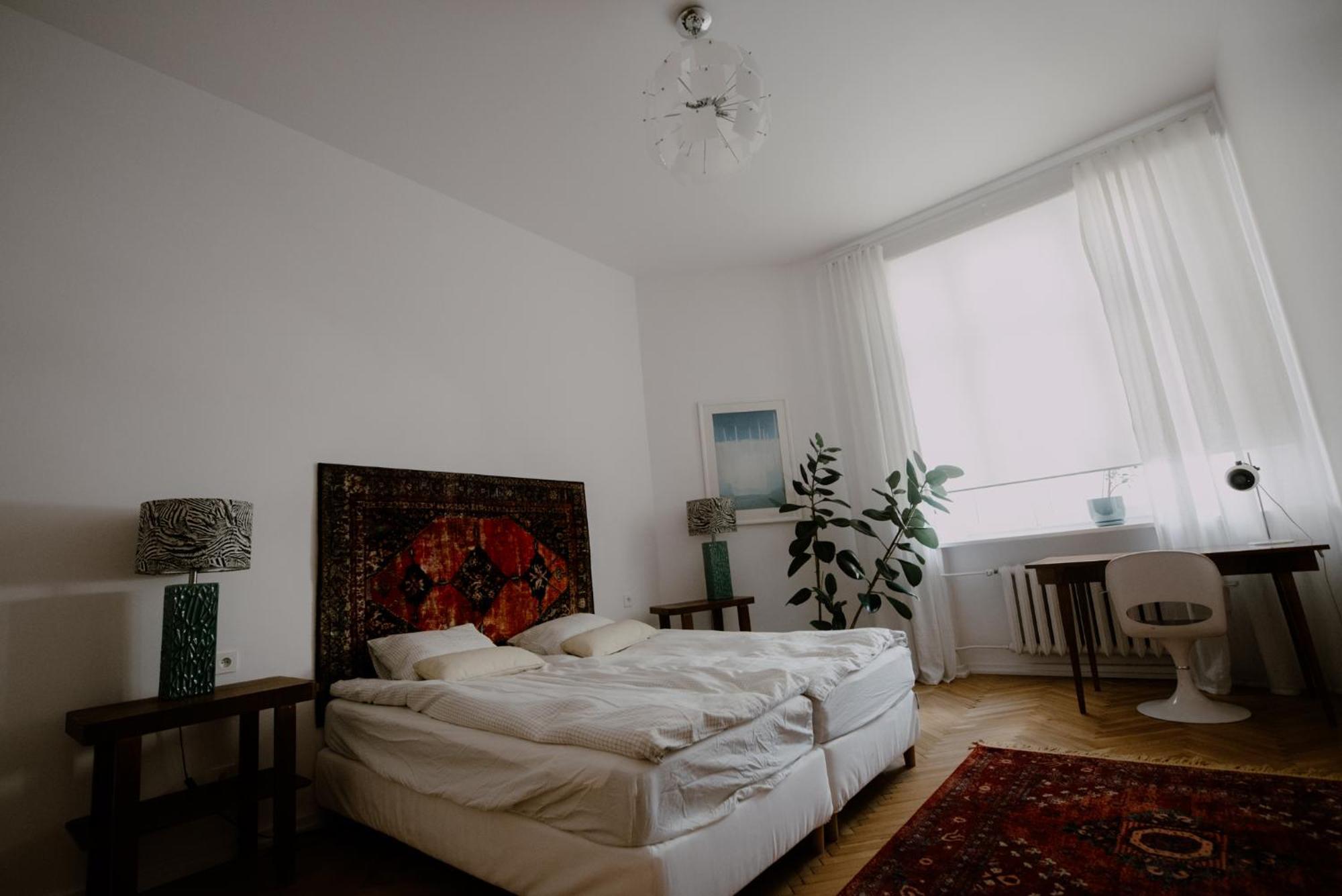 Space Age Apartment *